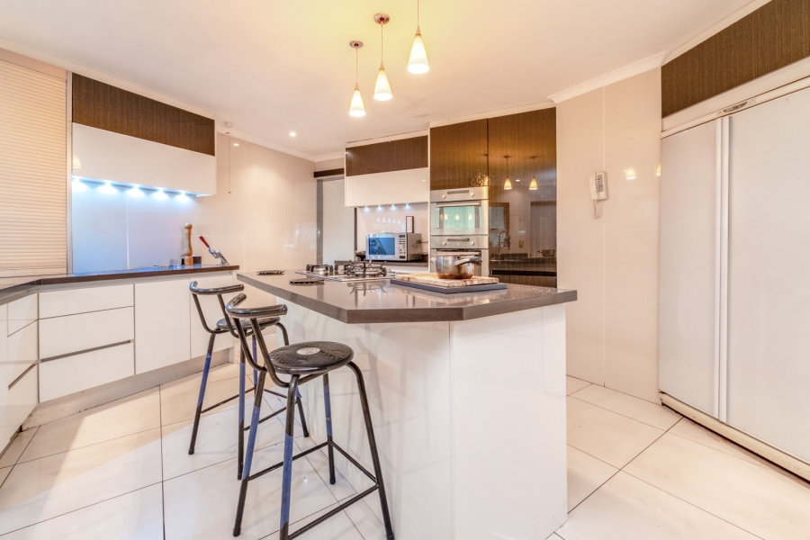 4 Bedroom Property for Sale in Paulshof Gauteng