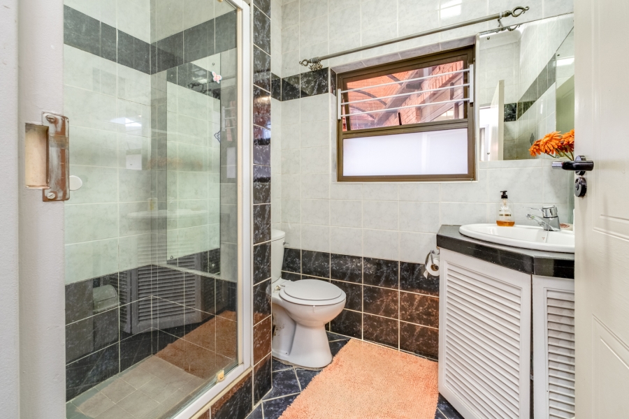 4 Bedroom Property for Sale in Paulshof Gauteng