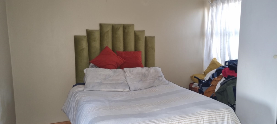 To Let 1 Bedroom Property for Rent in Northwold Gauteng