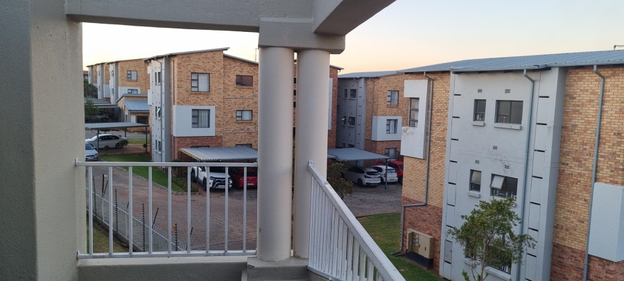 To Let 1 Bedroom Property for Rent in Northwold Gauteng