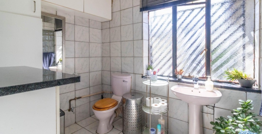 4 Bedroom Property for Sale in Rewlatch Gauteng