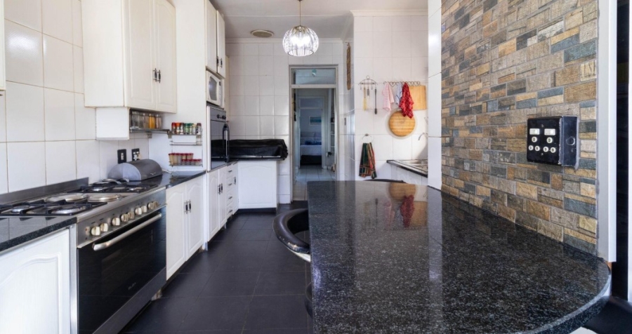 4 Bedroom Property for Sale in Rewlatch Gauteng