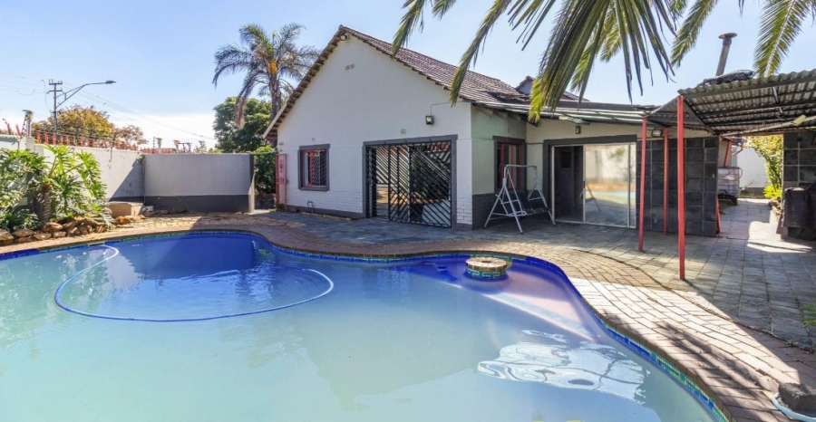 4 Bedroom Property for Sale in Rewlatch Gauteng