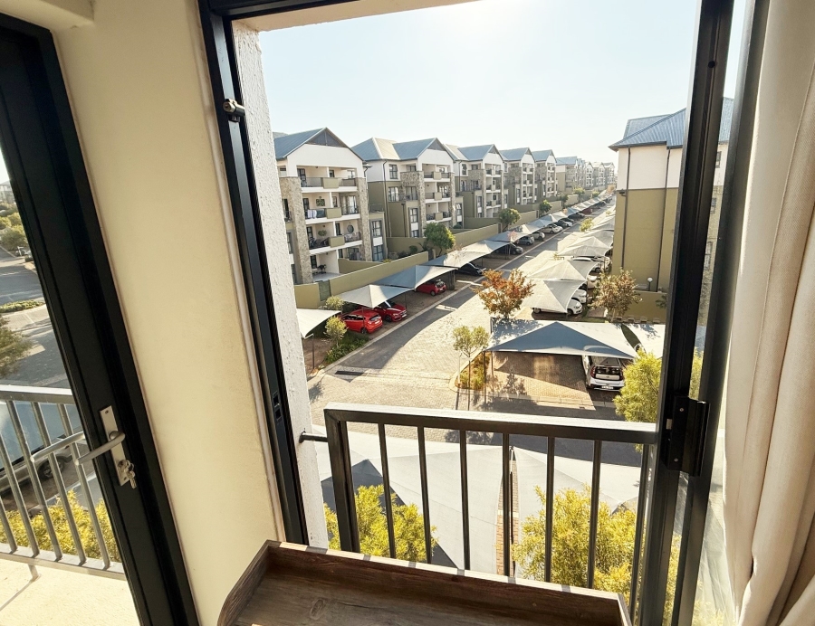 To Let 1 Bedroom Property for Rent in Waterfall Gauteng