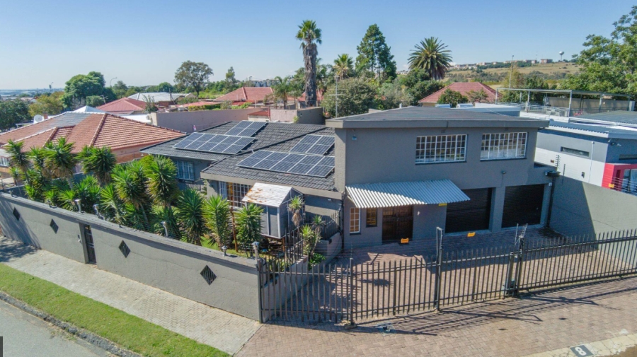 4 Bedroom Property for Sale in Rewlatch Gauteng