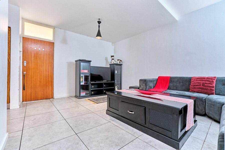 1 Bedroom Property for Sale in Killarney Gauteng