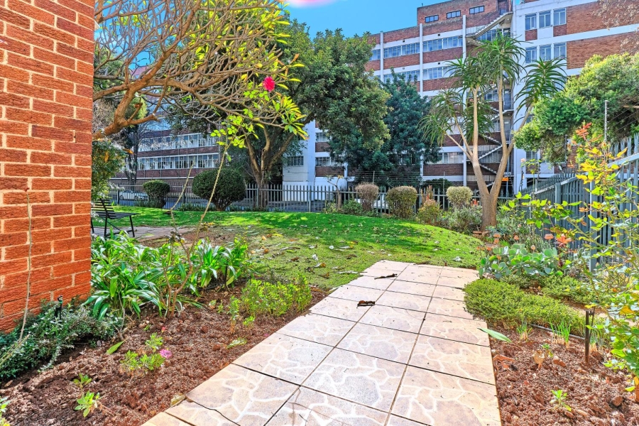 1 Bedroom Property for Sale in Killarney Gauteng