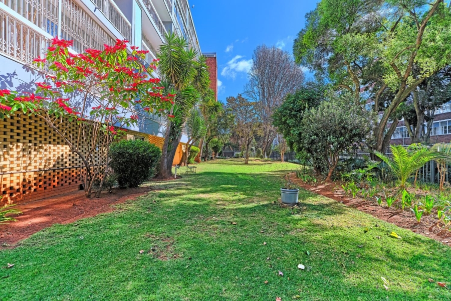 1 Bedroom Property for Sale in Killarney Gauteng