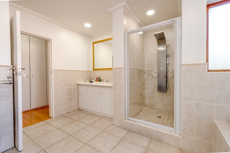 3 Bedroom Property for Sale in Beverley Gauteng
