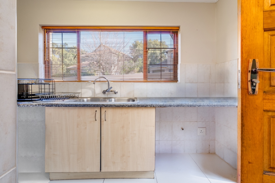 3 Bedroom Property for Sale in Beverley Gauteng