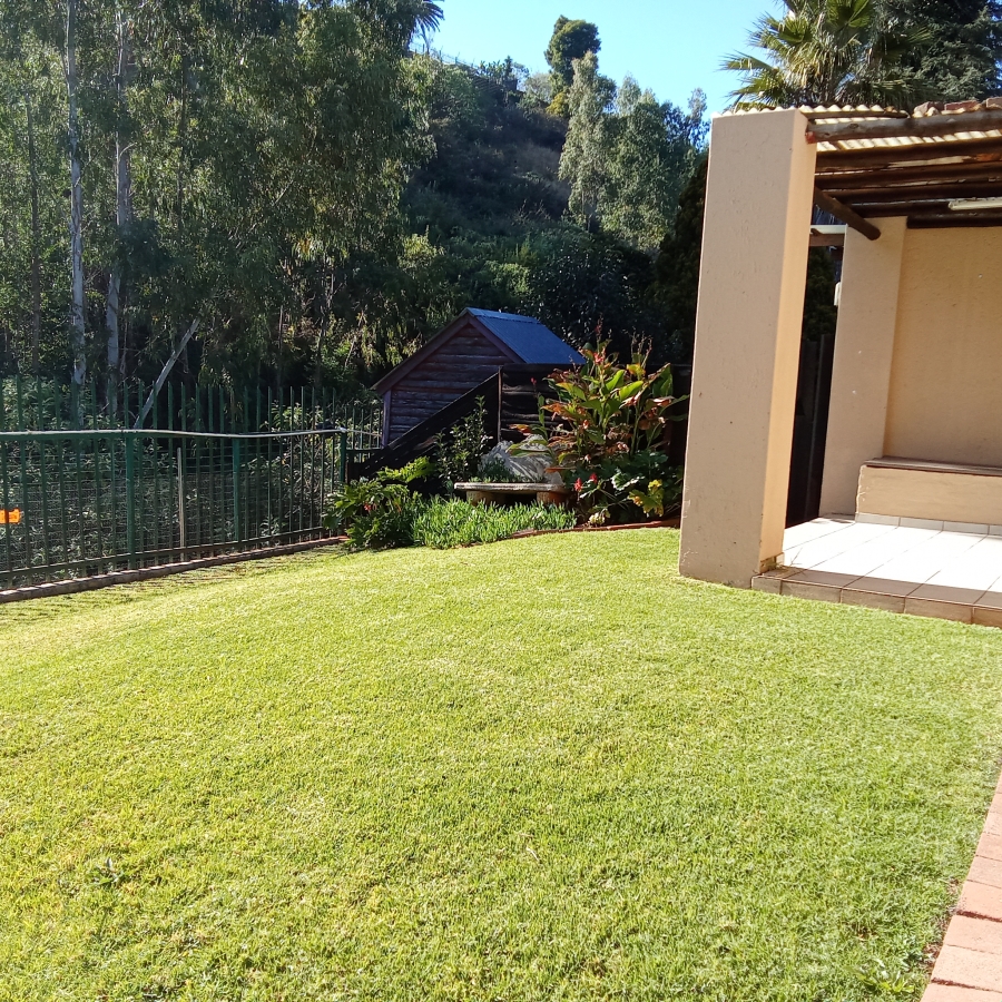 1 Bedroom Property for Sale in Roodekrans Gauteng