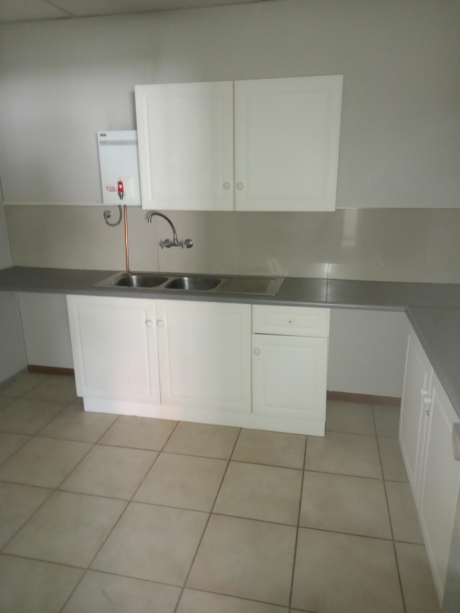 To Let commercial Property for Rent in Hatfield Gauteng