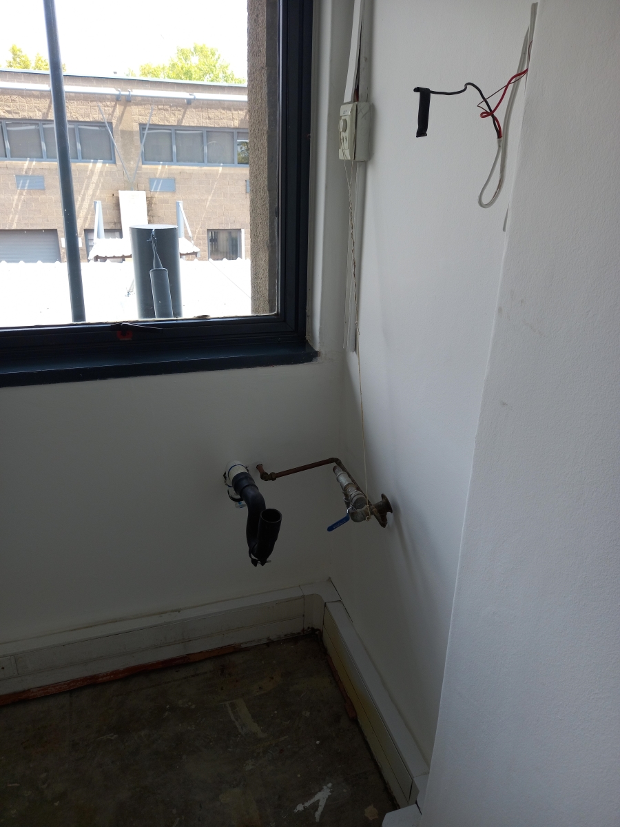 To Let commercial Property for Rent in Randjespark Gauteng