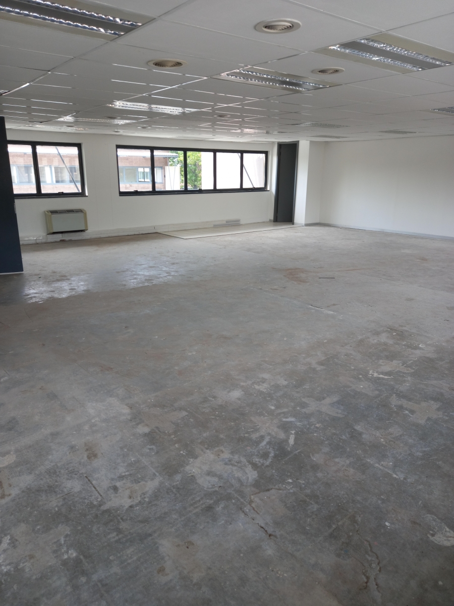 To Let commercial Property for Rent in Randjespark Gauteng
