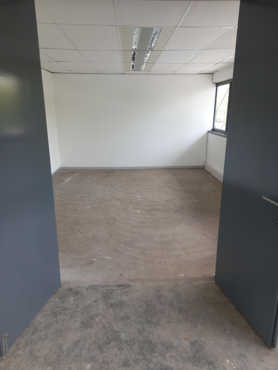 To Let commercial Property for Rent in Randjespark Gauteng