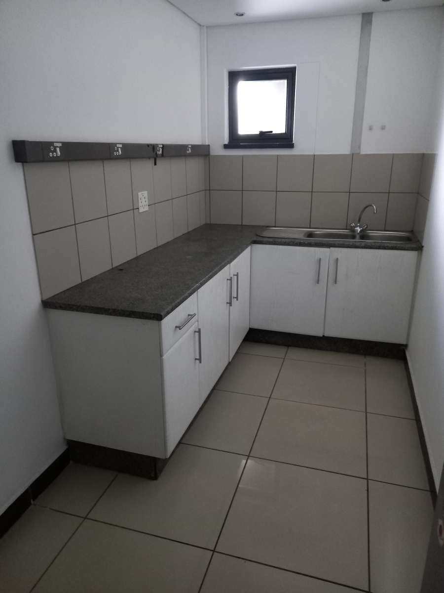 To Let commercial Property for Rent in Randjespark Gauteng