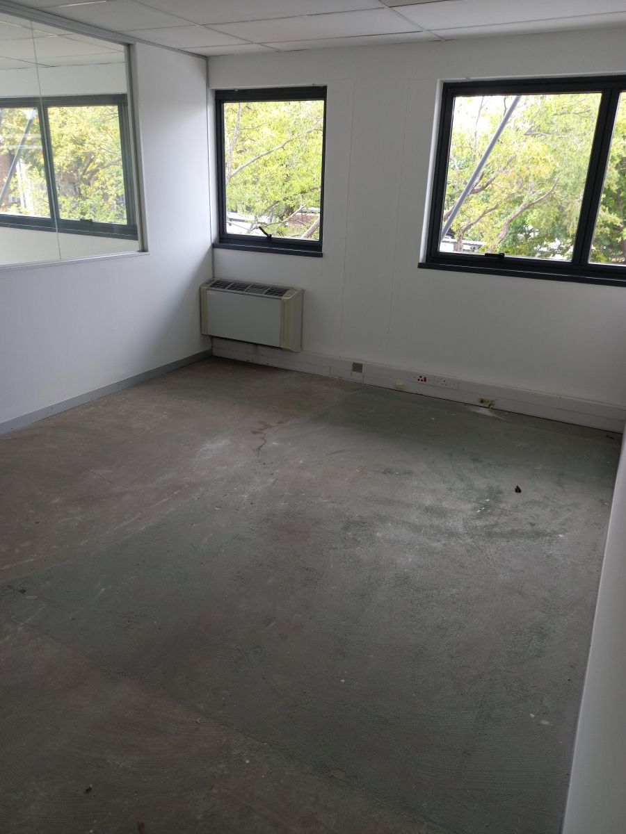 To Let commercial Property for Rent in Randjespark Gauteng