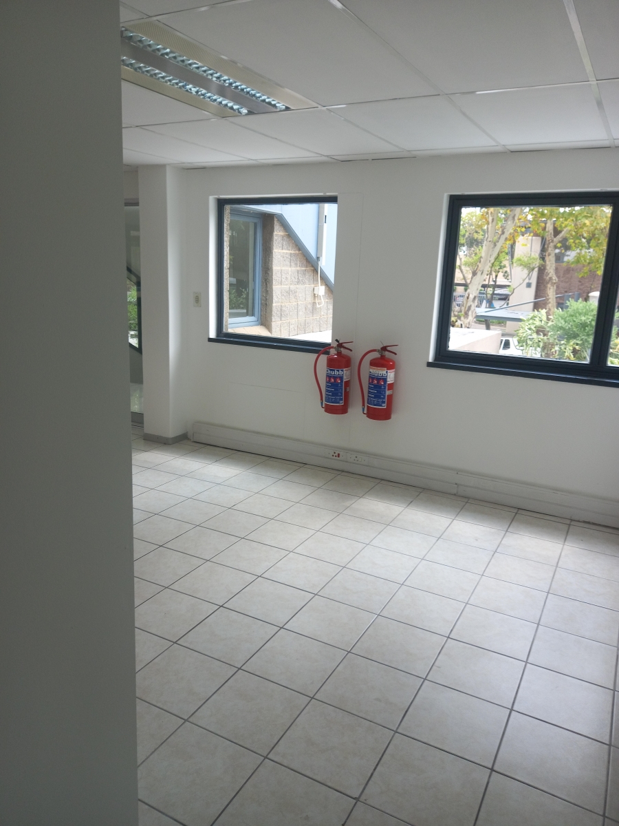 To Let commercial Property for Rent in Randjespark Gauteng