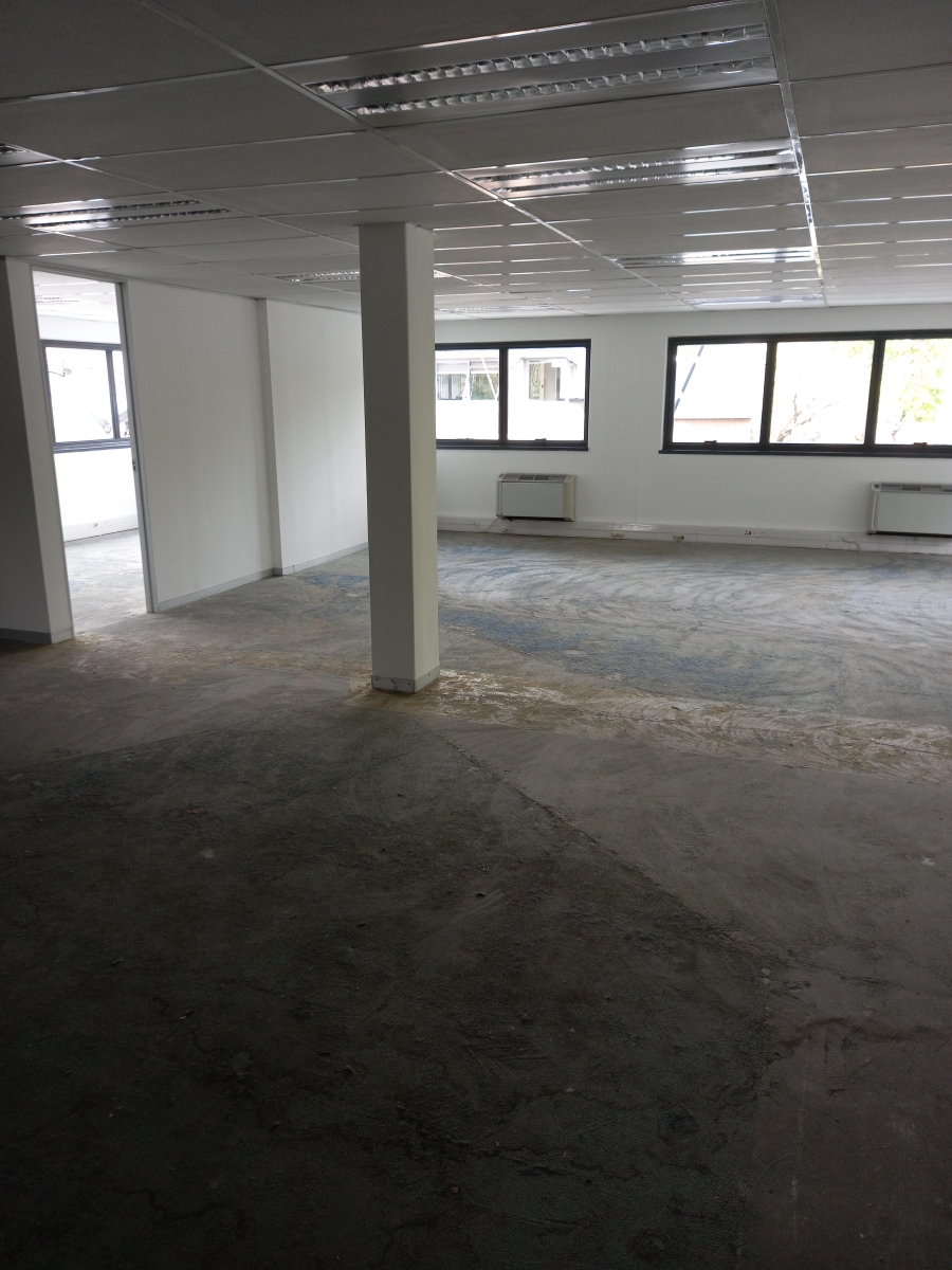 To Let commercial Property for Rent in Randjespark Gauteng