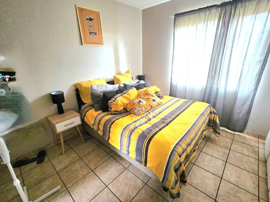 To Let 1 Bedroom Property for Rent in Die Hoewes Gauteng
