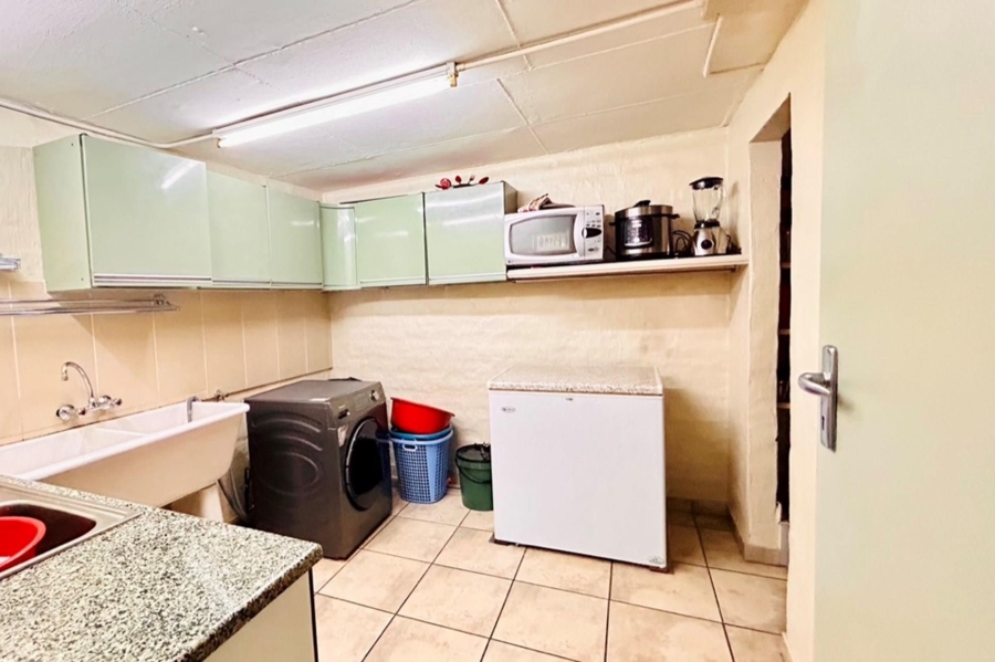 4 Bedroom Property for Sale in Lydiana Gauteng