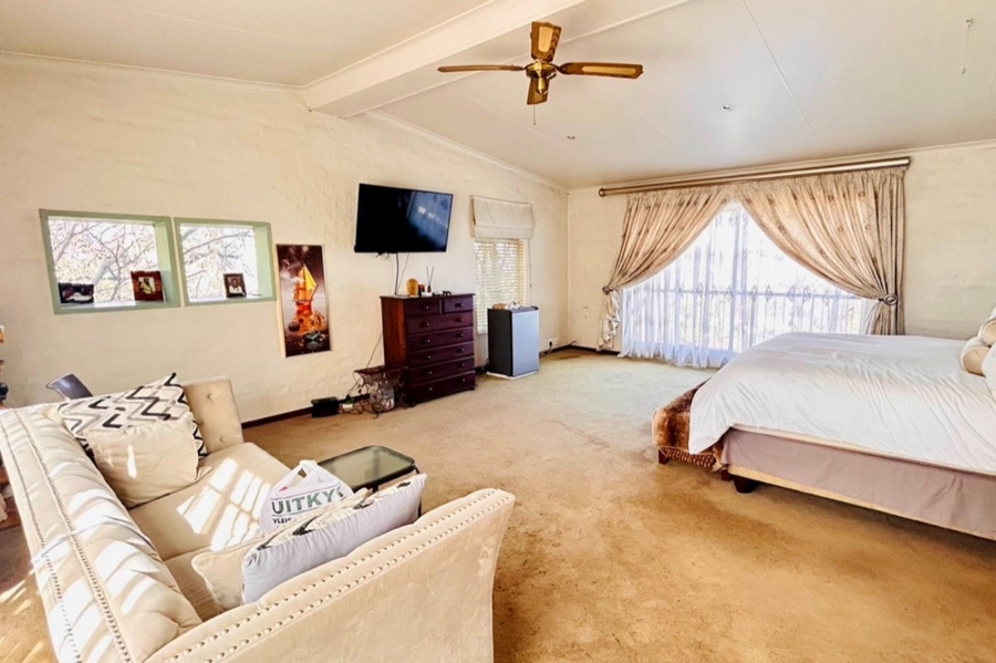 4 Bedroom Property for Sale in Lydiana Gauteng