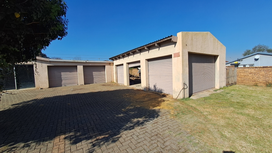 3 Bedroom Property for Sale in Rensburg Gauteng