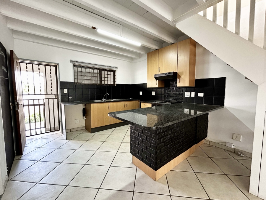 2 Bedroom Property for Sale in Sunninghill Gauteng