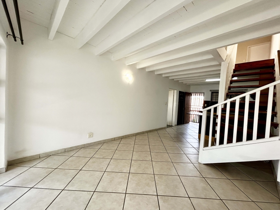2 Bedroom Property for Sale in Sunninghill Gauteng