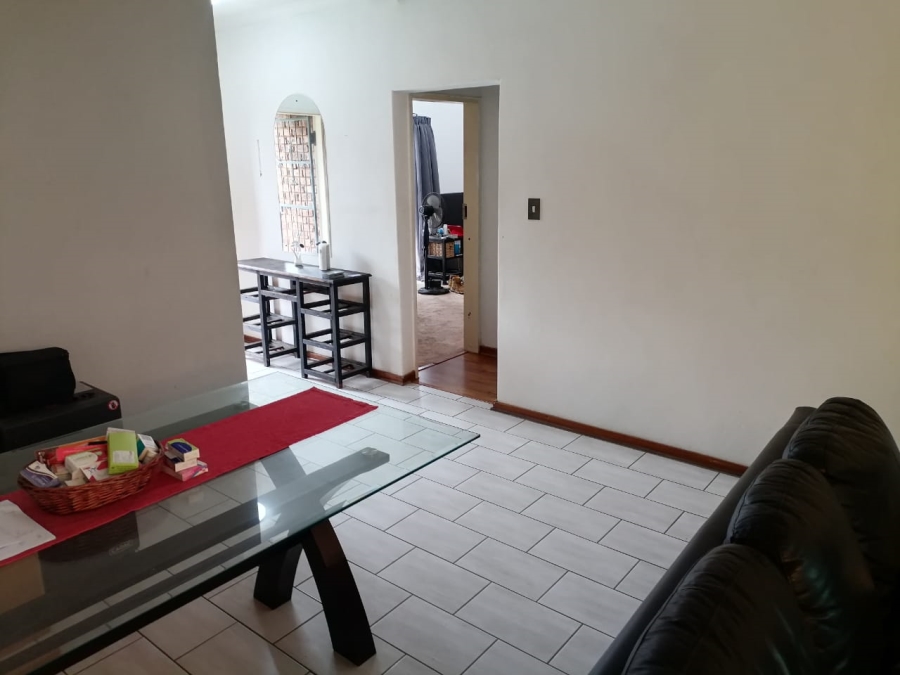 To Let 2 Bedroom Property for Rent in Kilner Park Gauteng