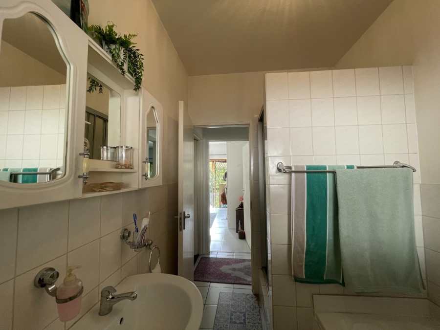 2 Bedroom Property for Sale in Bryanston Gauteng