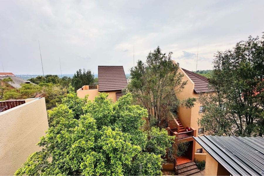 To Let 1 Bedroom Property for Rent in Douglasdale Gauteng