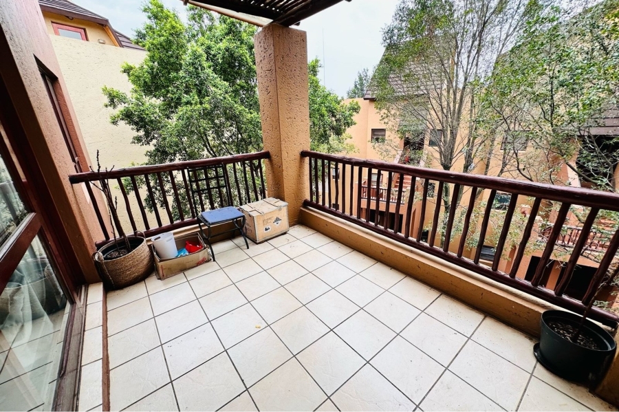 To Let 1 Bedroom Property for Rent in Douglasdale Gauteng