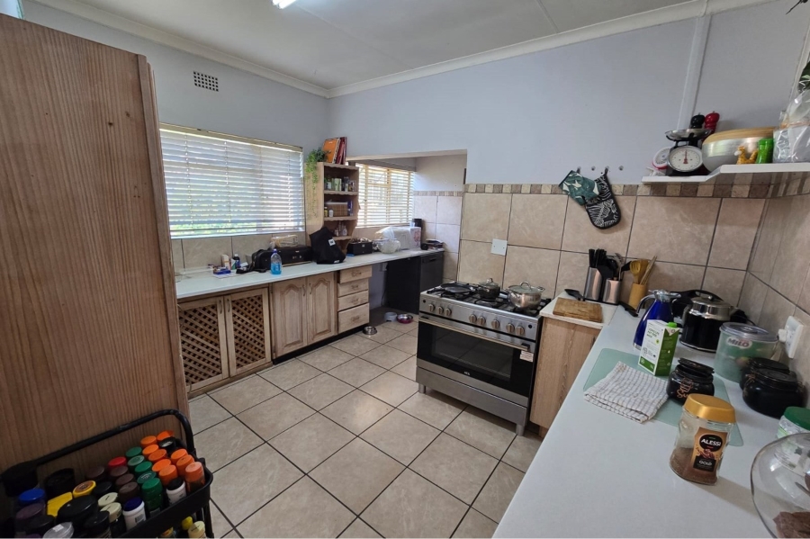 4 Bedroom Property for Sale in Sinoville Gauteng