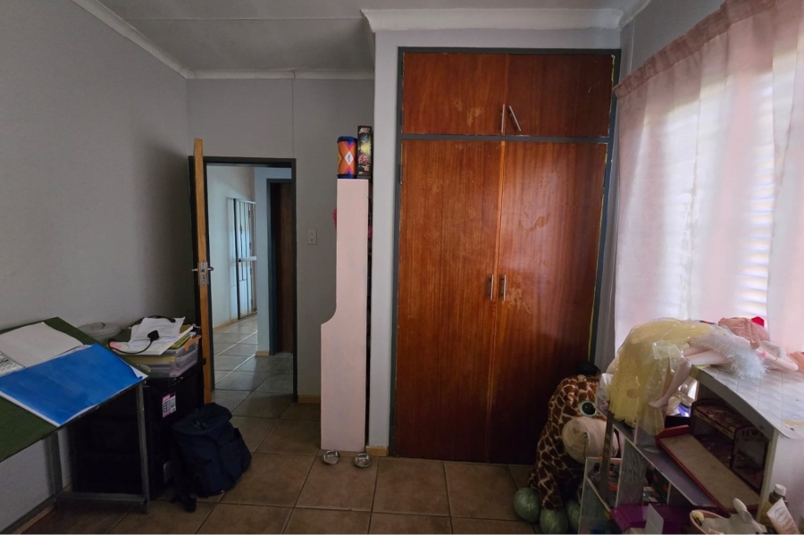 4 Bedroom Property for Sale in Sinoville Gauteng