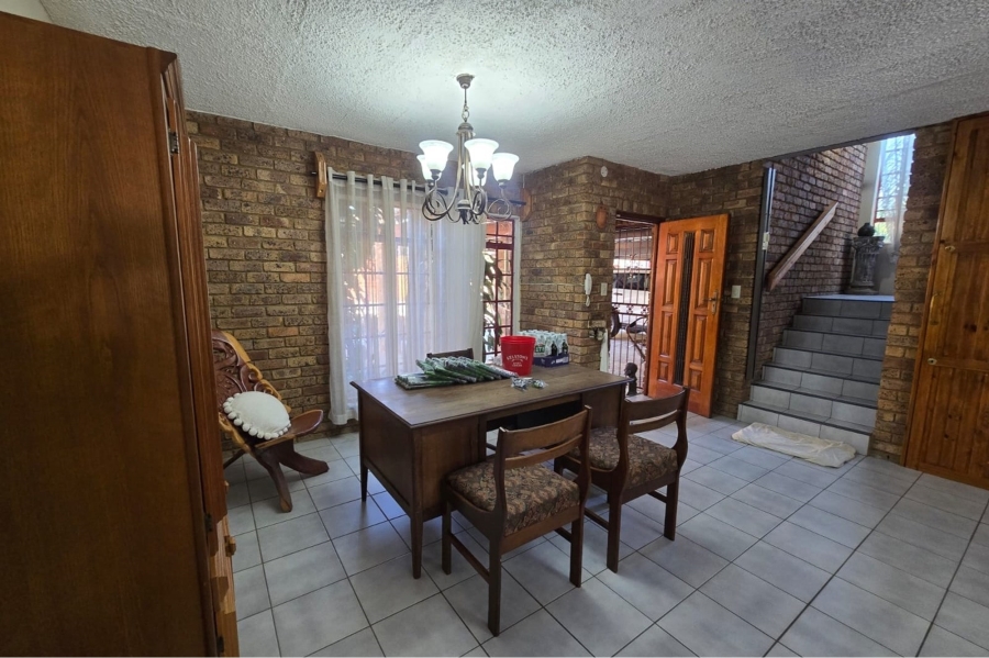 4 Bedroom Property for Sale in Montana Park Gauteng
