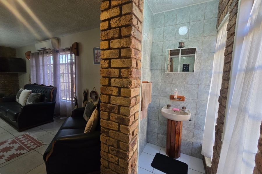 4 Bedroom Property for Sale in Montana Park Gauteng