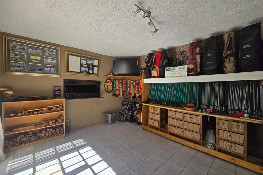 4 Bedroom Property for Sale in Montana Park Gauteng