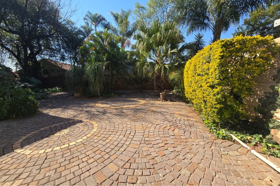 4 Bedroom Property for Sale in Montana Park Gauteng
