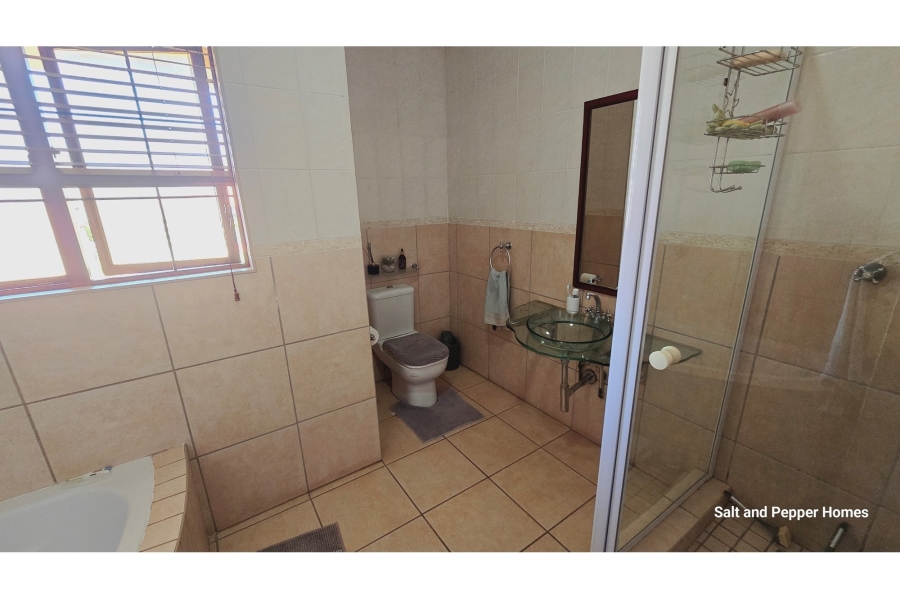 To Let 3 Bedroom Property for Rent in Rose Acres Estate Gauteng