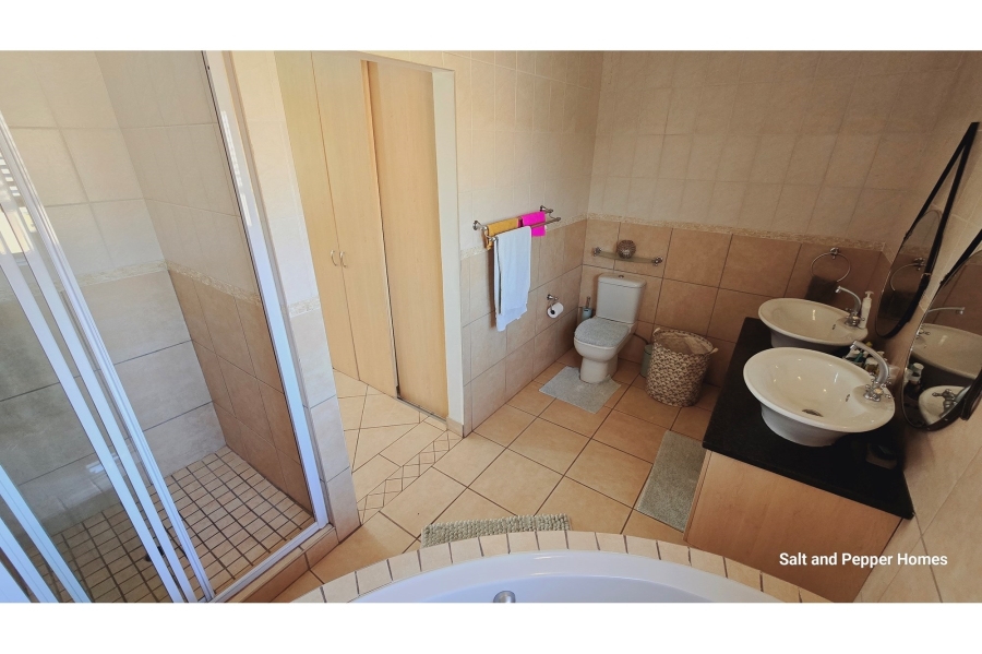 To Let 3 Bedroom Property for Rent in Rose Acres Estate Gauteng