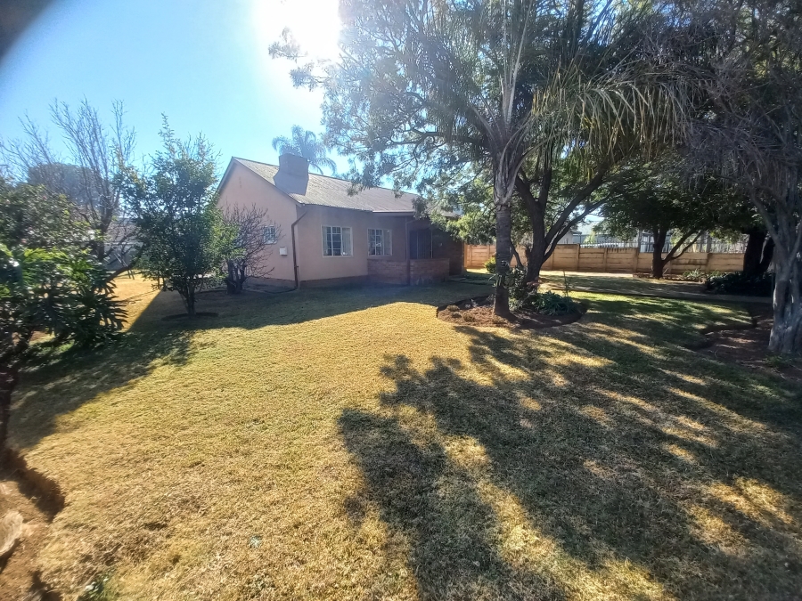 3 Bedroom Property for Sale in Moregloed Gauteng