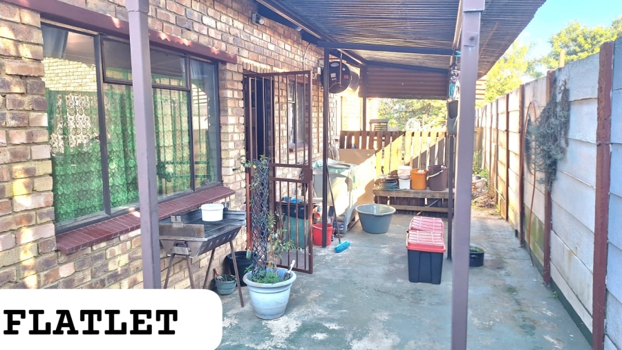 3 Bedroom Property for Sale in Moregloed Gauteng