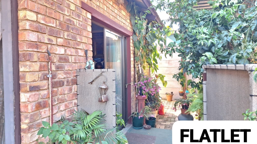 3 Bedroom Property for Sale in Moregloed Gauteng