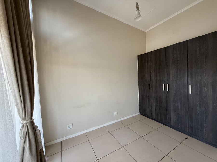 To Let 2 Bedroom Property for Rent in Fourways Gauteng