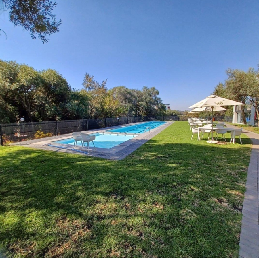 To Let 2 Bedroom Property for Rent in Fourways Gauteng