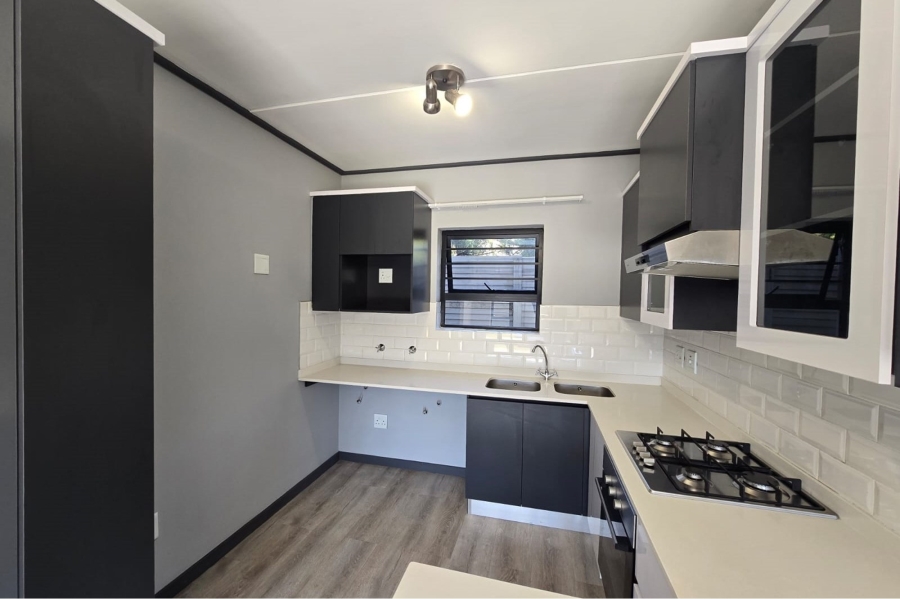 To Let 2 Bedroom Property for Rent in Montana Gauteng