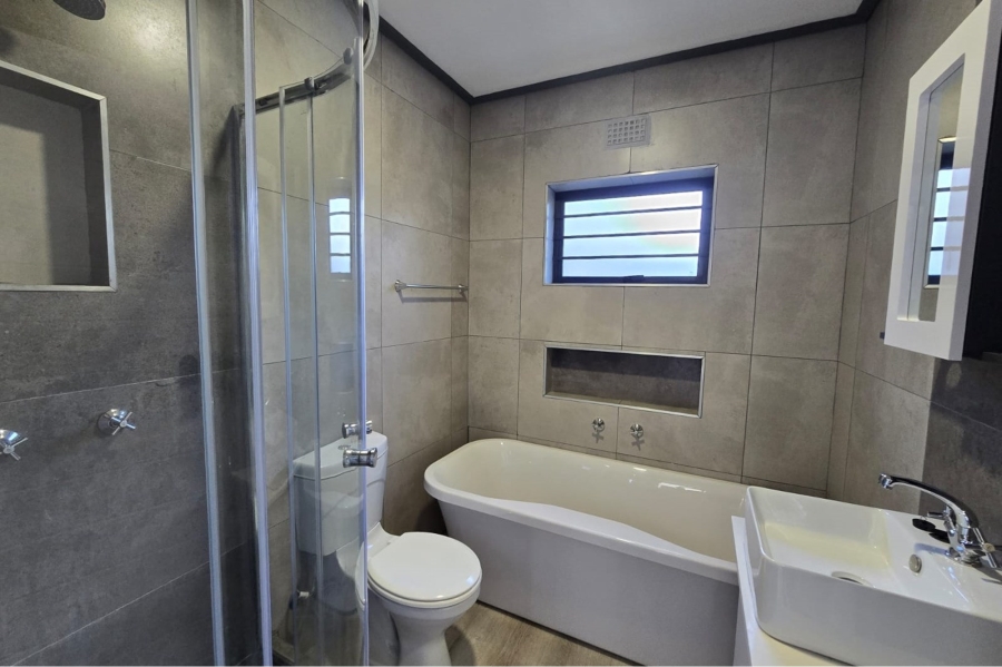 To Let 2 Bedroom Property for Rent in Montana Gauteng
