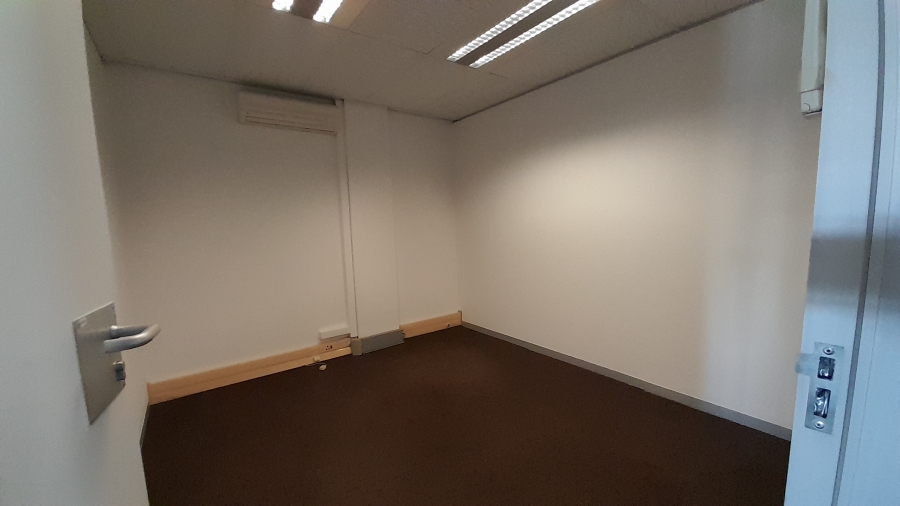 To Let commercial Property for Rent in Randjespark Gauteng
