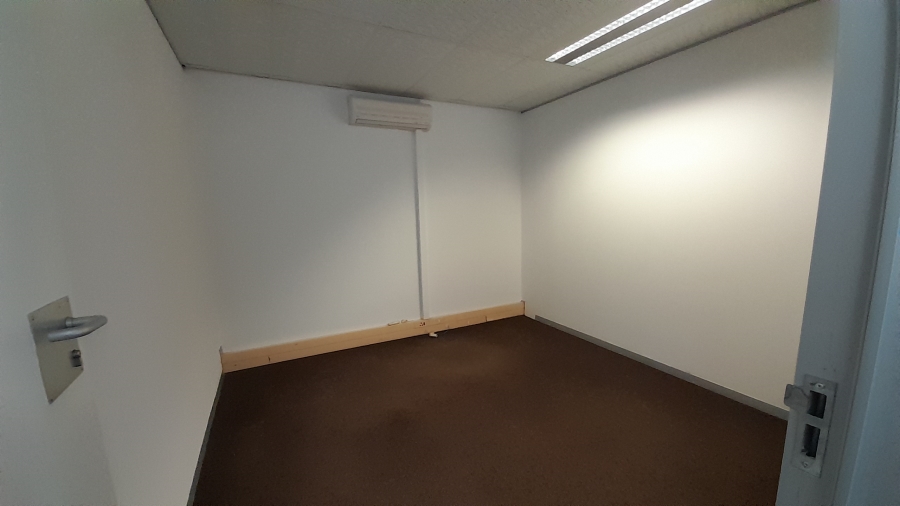 To Let commercial Property for Rent in Randjespark Gauteng
